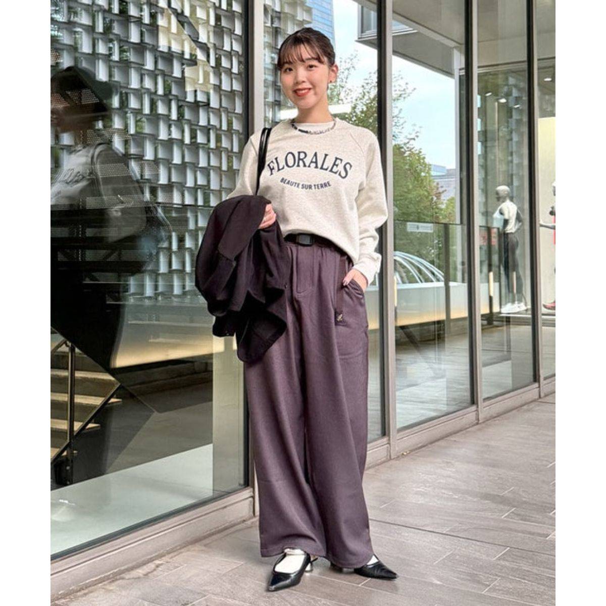 B:MING by BEAMS 裏起毛 ロゴ プルオーバー 着用画像