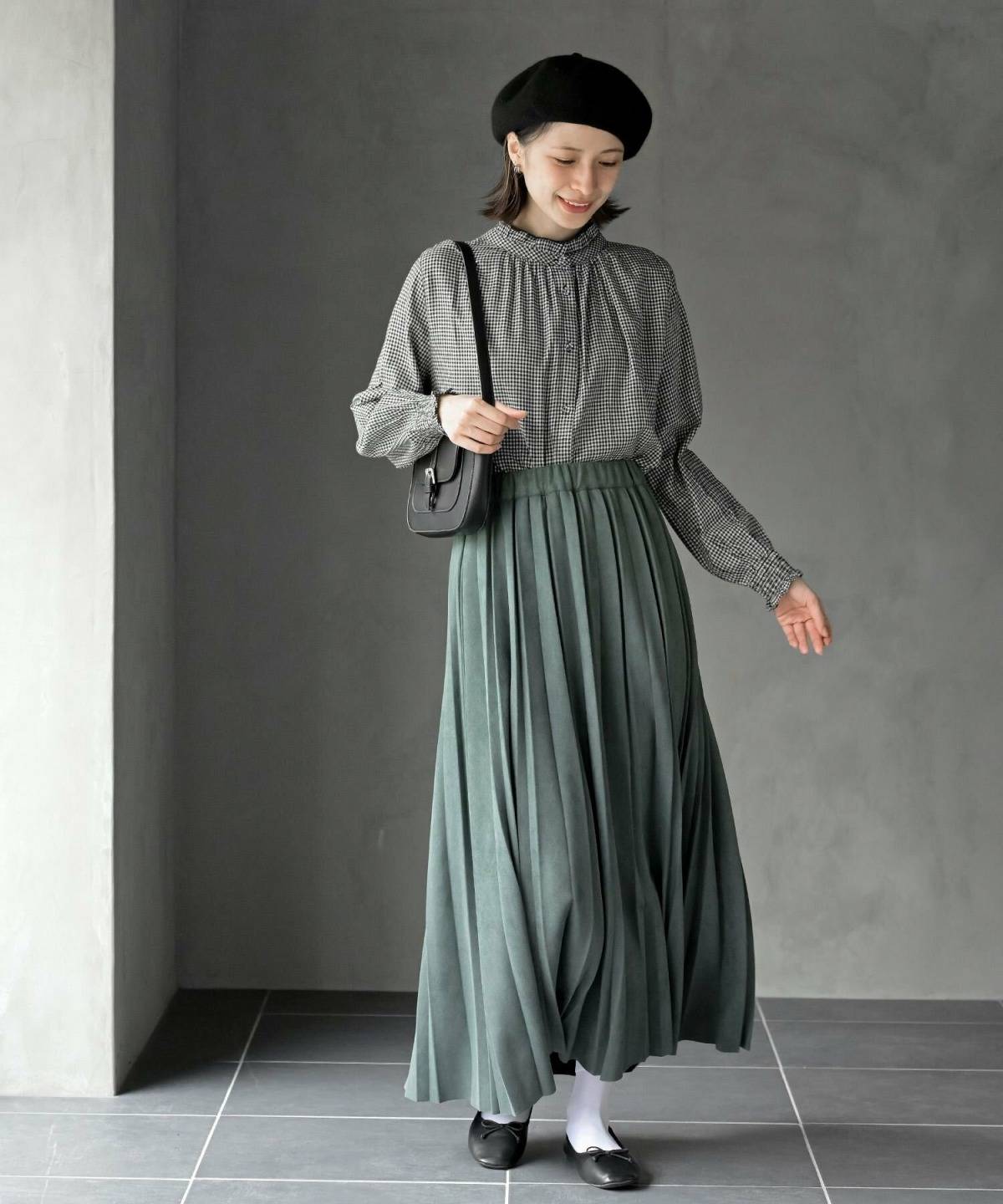 緑のスカートコーデ