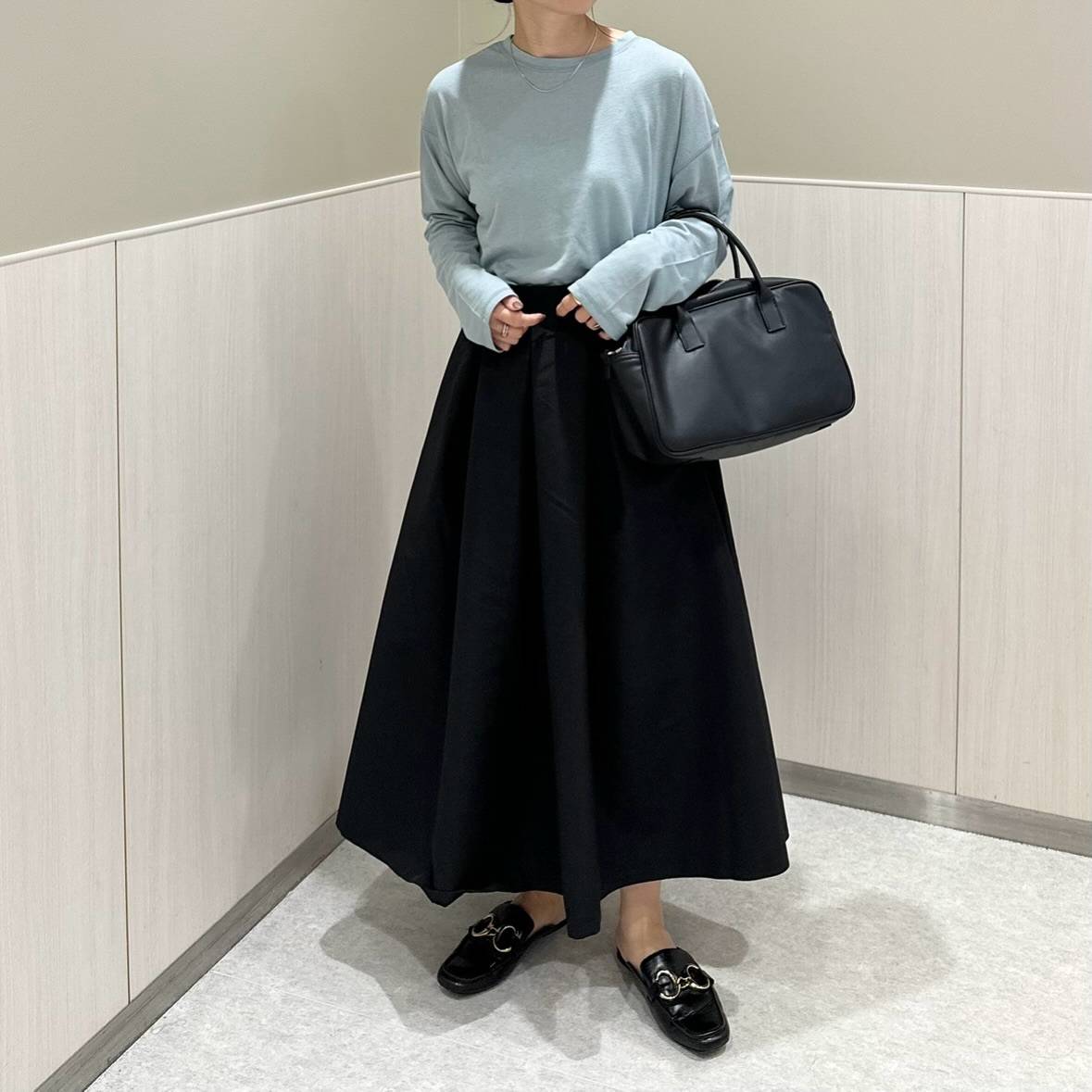 カラートップスを合わせる♪