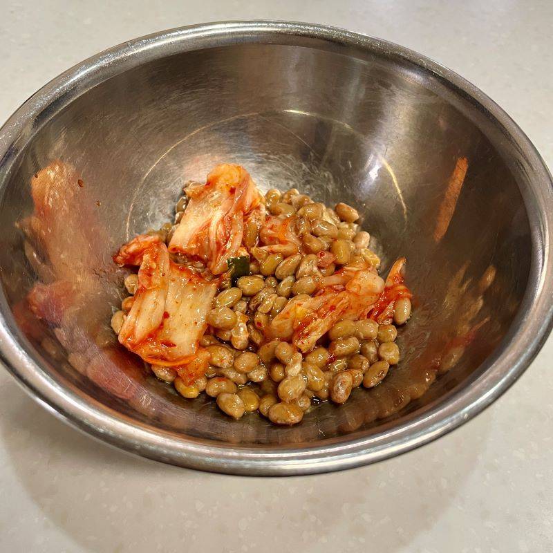 タカノフーズ公式の「キムチ納豆」のレシピ