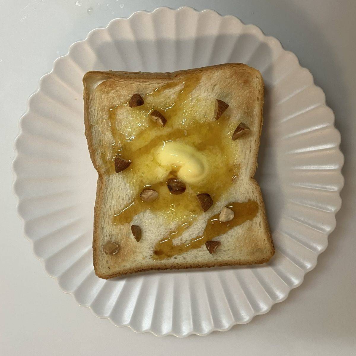 パスコ公式の「はちみつくるみの生トースト」のレシピ