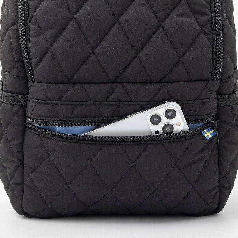 moz QUILTING BACKPACK BOOK