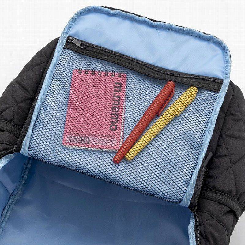 moz QUILTING BACKPACK BOOK