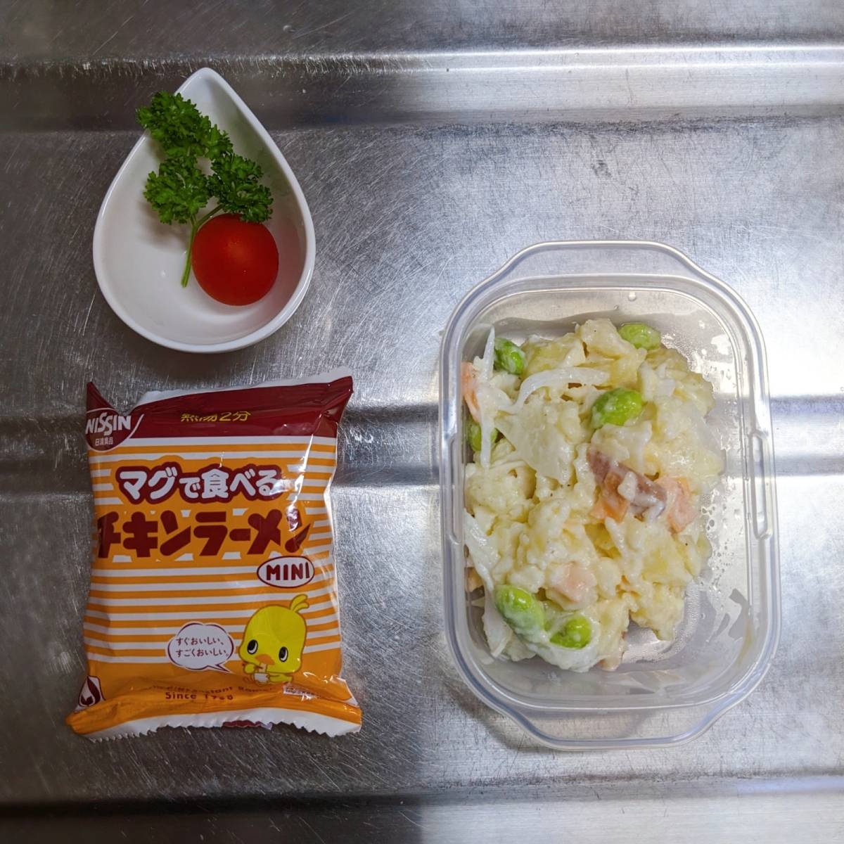 チキンラーメン公式の「簡単ヤバうま! チキラーポテサラ」のレシピ