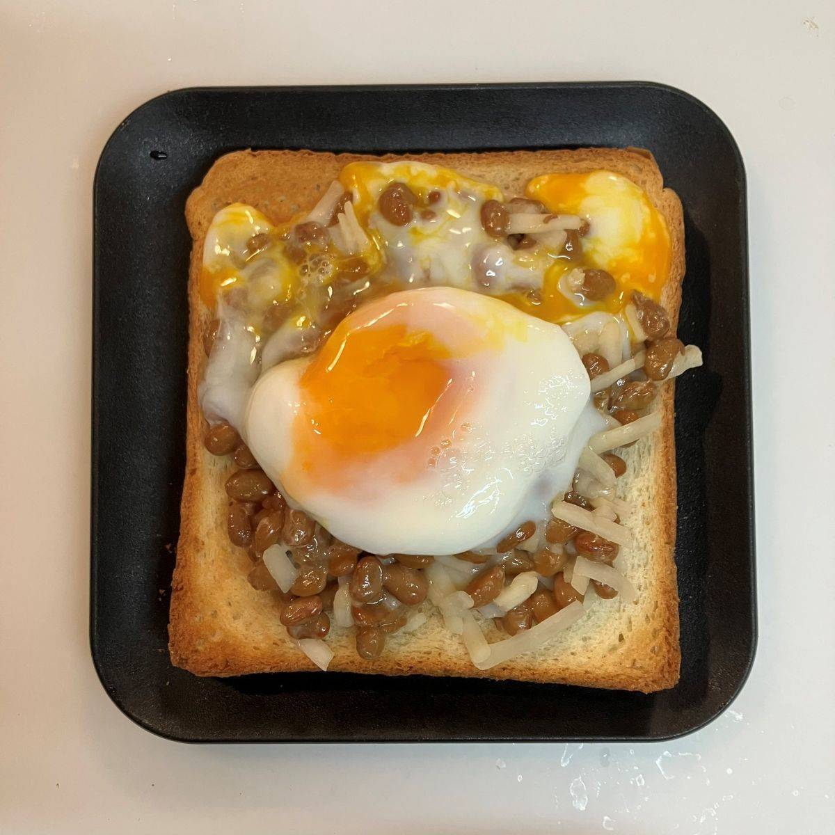 タカノフーズ公式の「たまごなっとースト」のレシピ