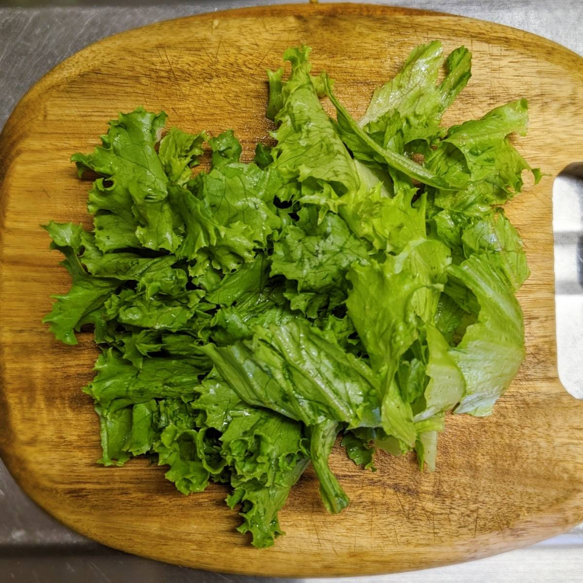 くらこん公式の「塩こんぶのグリーンサラダ」のレシピ