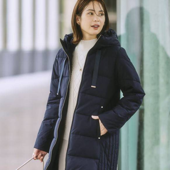 ニッセン サイド切替ファイバーダウンコート