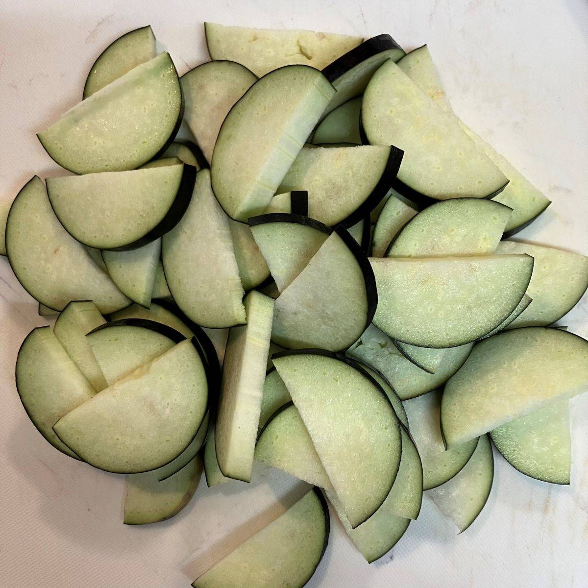 JAグループ公式の「ナス嫌いの子が黙って食べる♪ なすの甘辛ミンチ丼」のレシピ