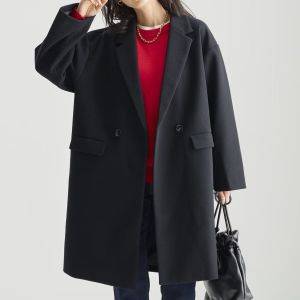 【2025年最新】軽くて暖かい！通勤にもおしゃれに着られる「アウター」3選