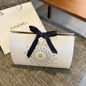 自分へのご褒美に♡ときめくCHANELのクリスマスコフレをゲット