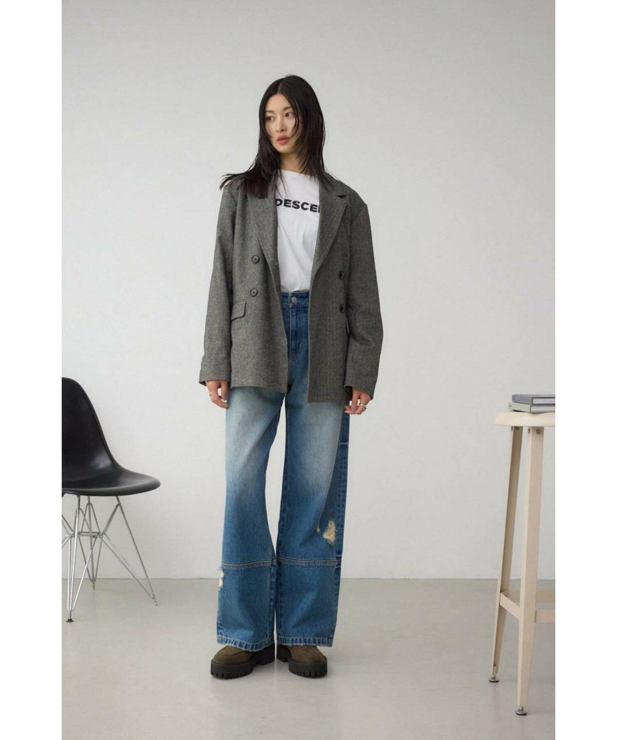 ブラウンのローファーコーデ