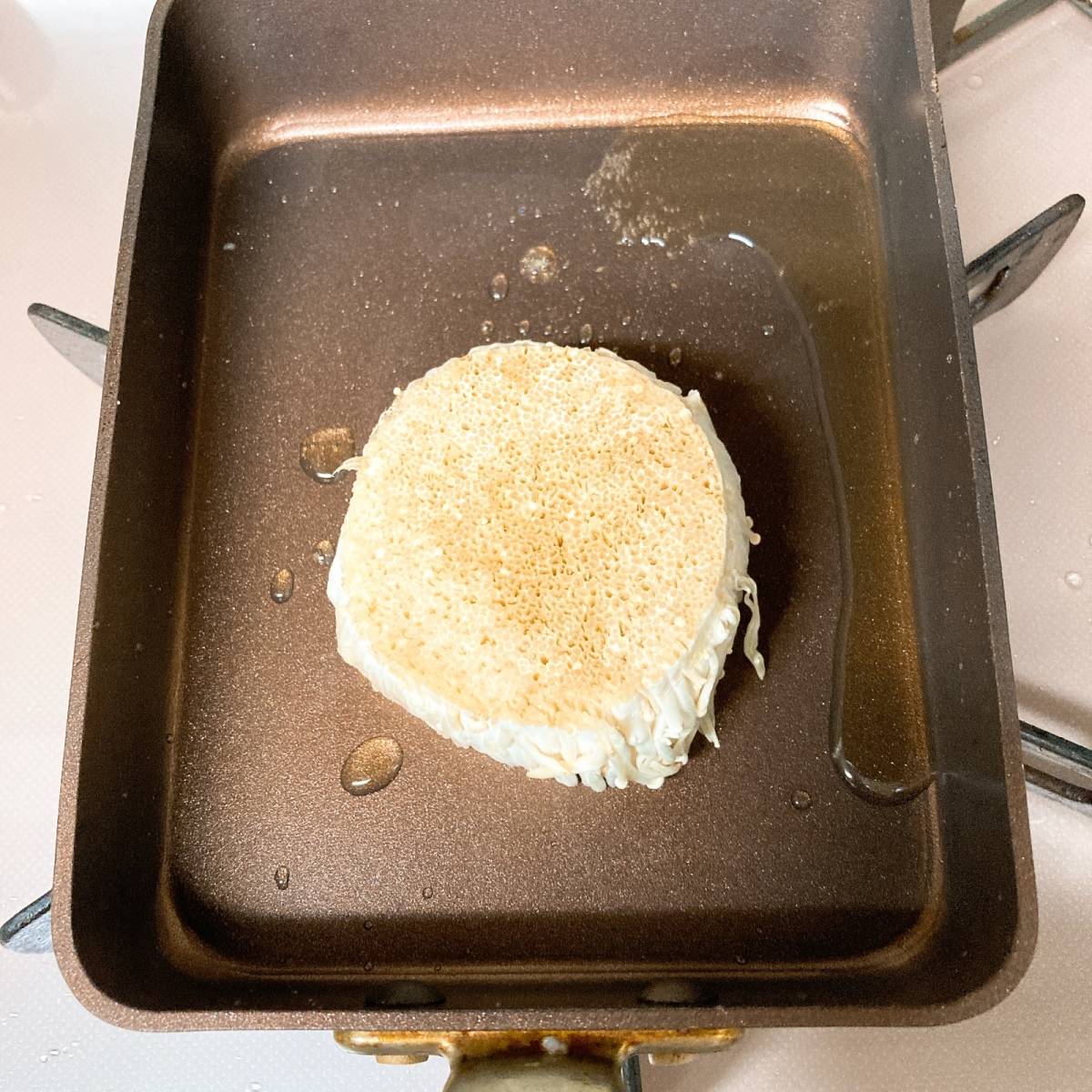 JAグループ公式の「簡単★えのきの石づきステーキ」のレシピ