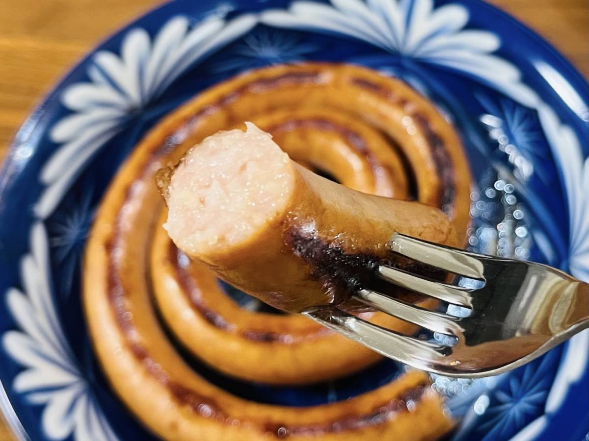 溢れる肉汁が食欲をそそる……♡