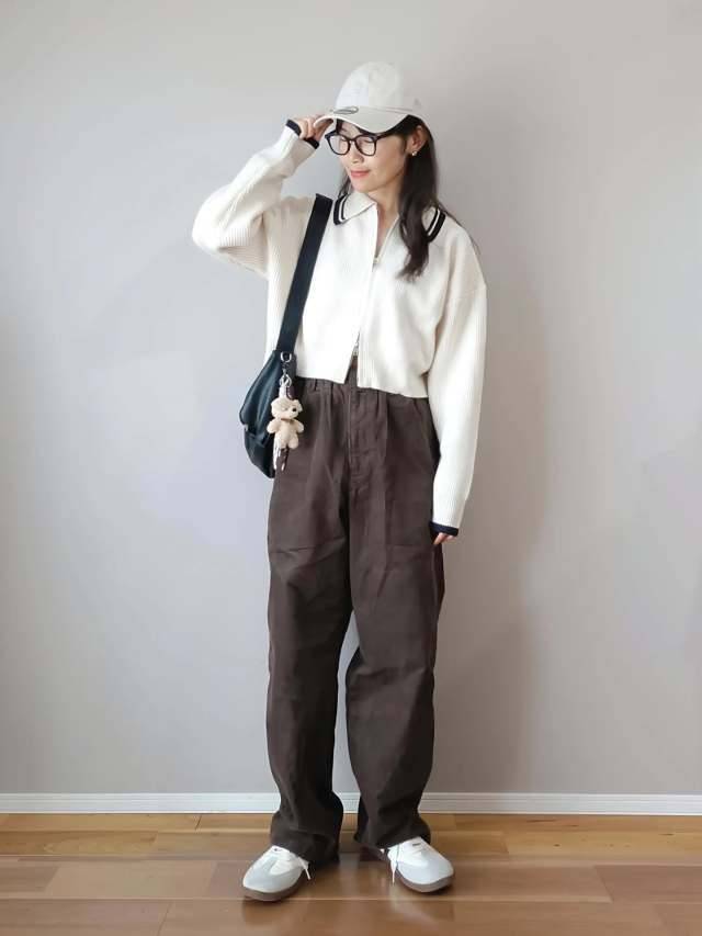 襟付きのジップアップカーディガンを主役に♪