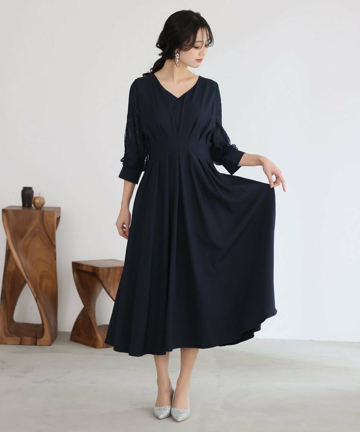 ネイビーワンピースコーデ