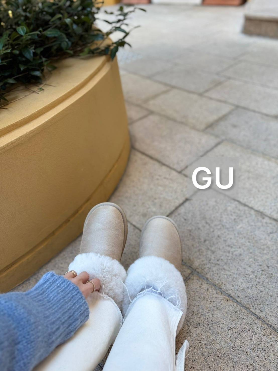 GU「フェイクムートンスリッパ」