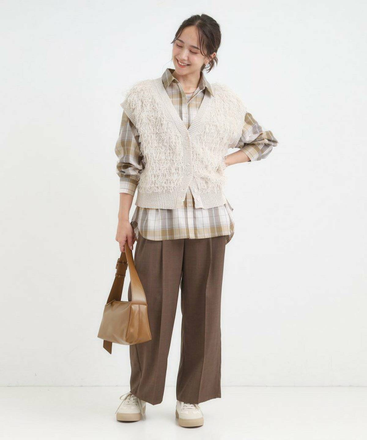 チェックシャツの秋コーデ