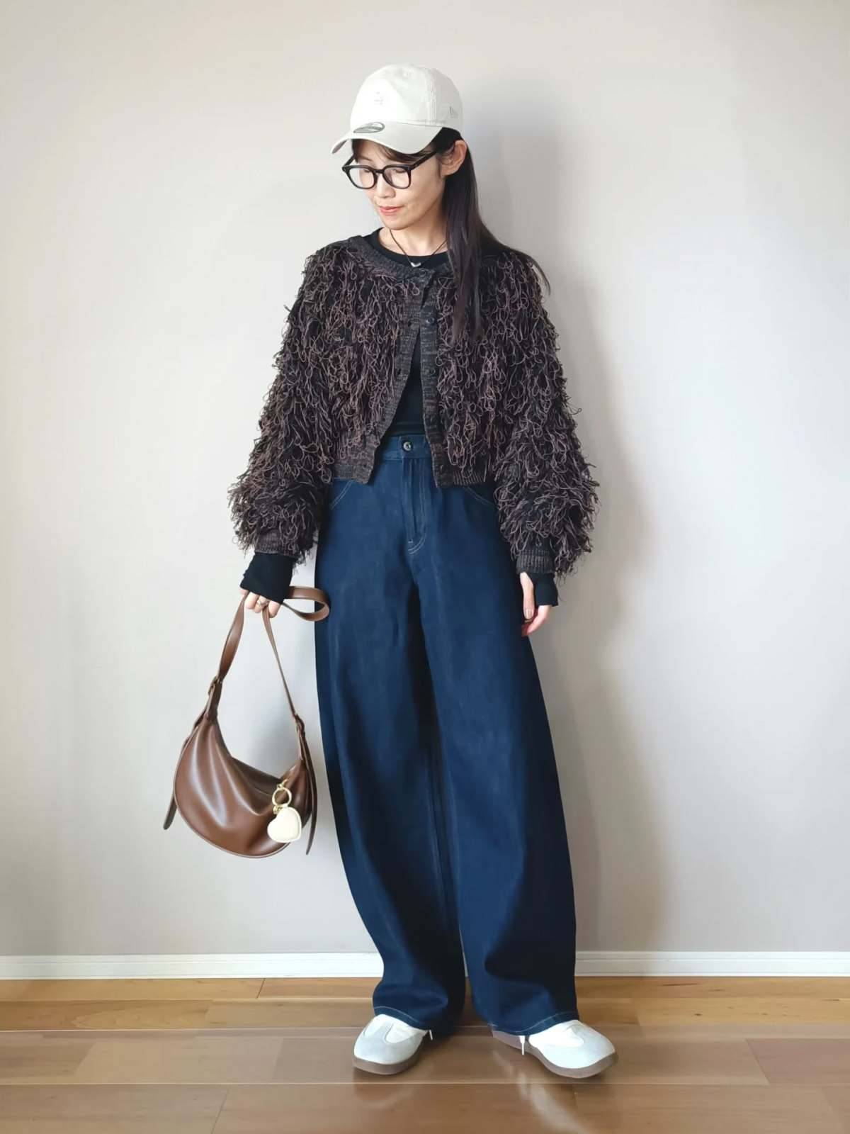 ボリュームのあるデザインはショート丈が◎