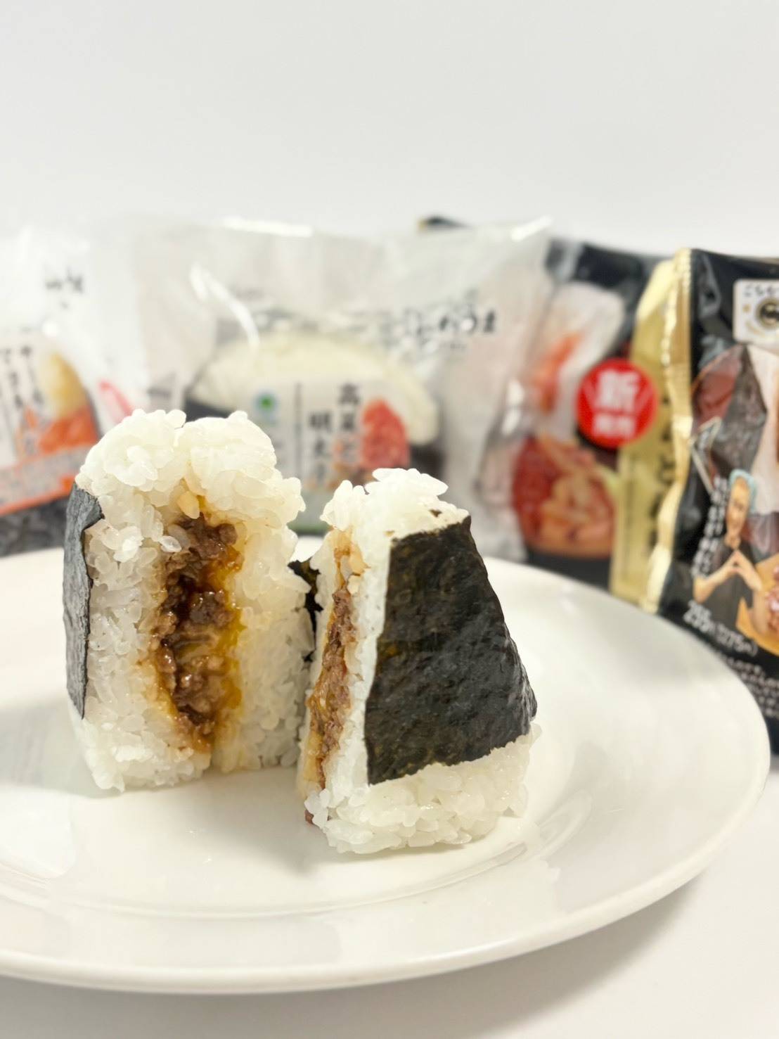 ファミマの「おにぎり ぼんご」コラボ