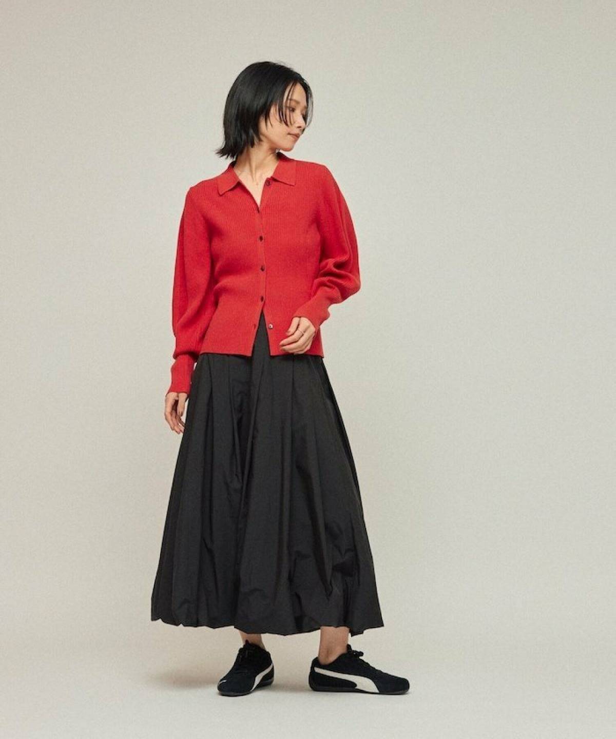 赤ポロシャツコーデ