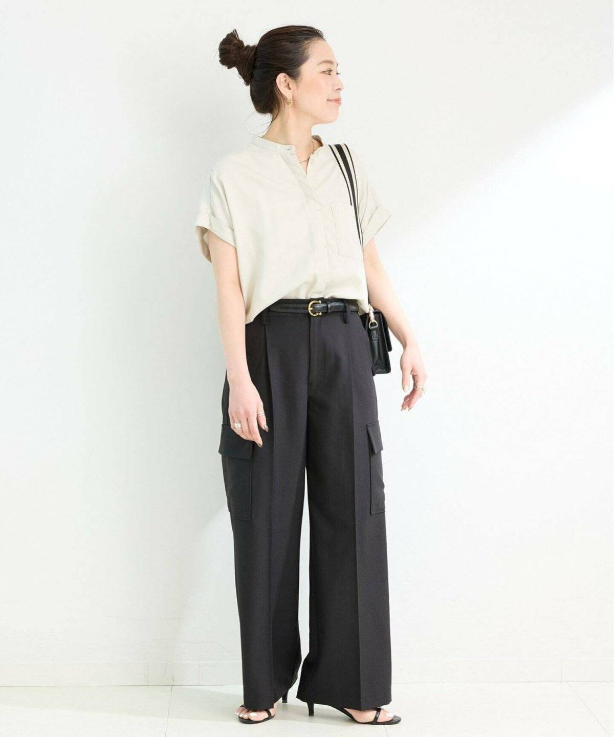 40代のきれいめカーゴパンツコーデ