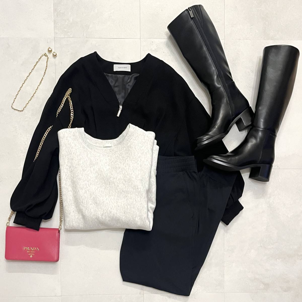 CHARLES & KEITHのロングブーツを使用したパンツコーデ