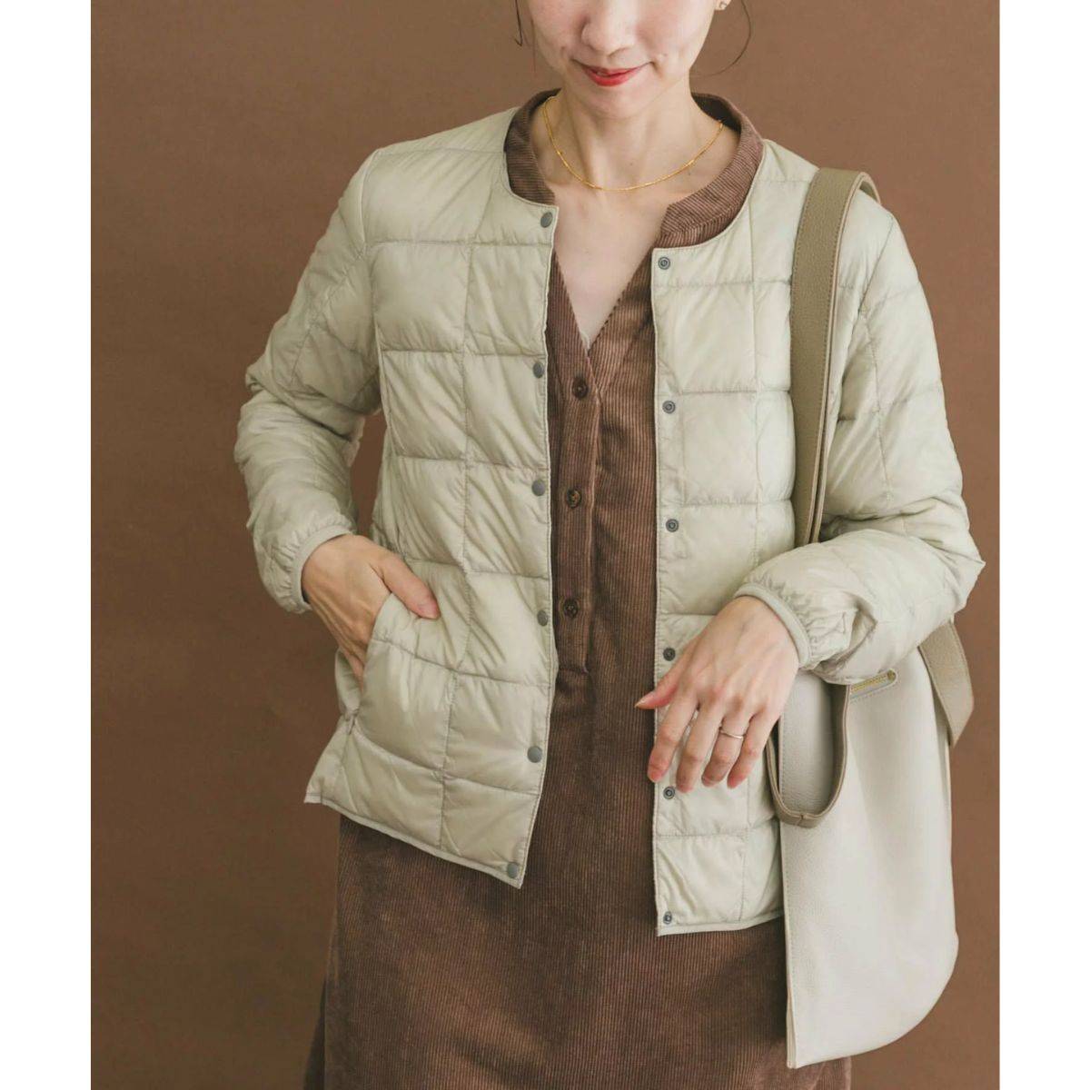 TAION CREW NECK BUTTON DOWN JACKET