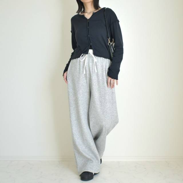 スウェットパンツを使ったMIXコーデ