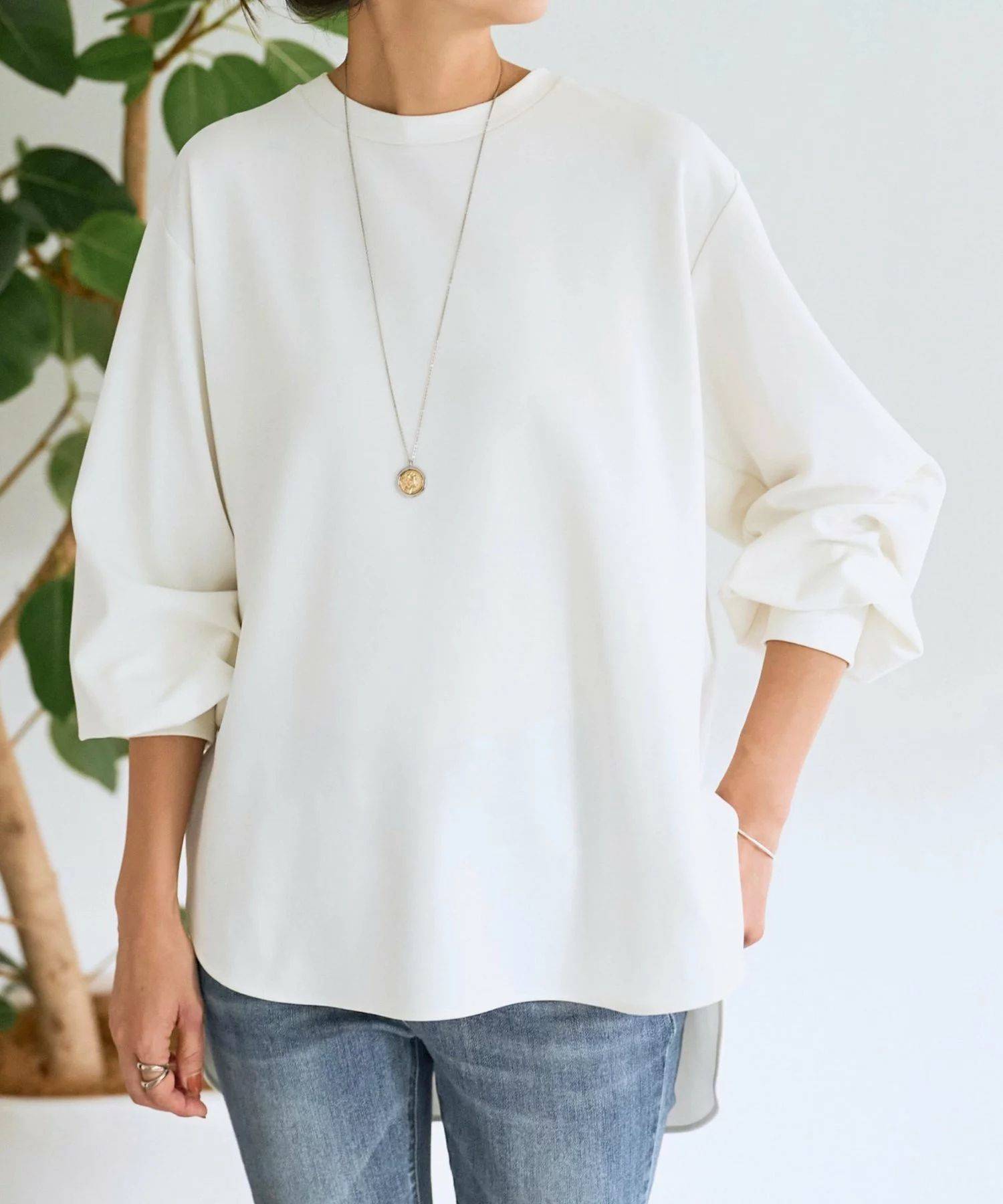 BEARDSLEY Tブラウス