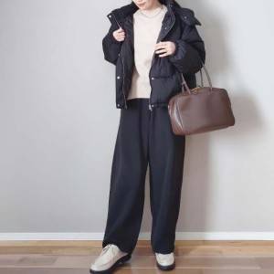 【2025年12月】こう着るのが正解！太って見えないニットコーデ5選