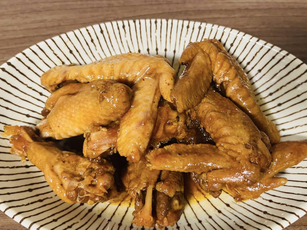 大きめの手羽先がたっぷり！