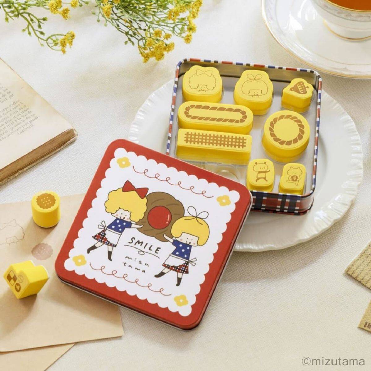 mizutamaのクッキーみたいなはんこと缶のセットBOOK