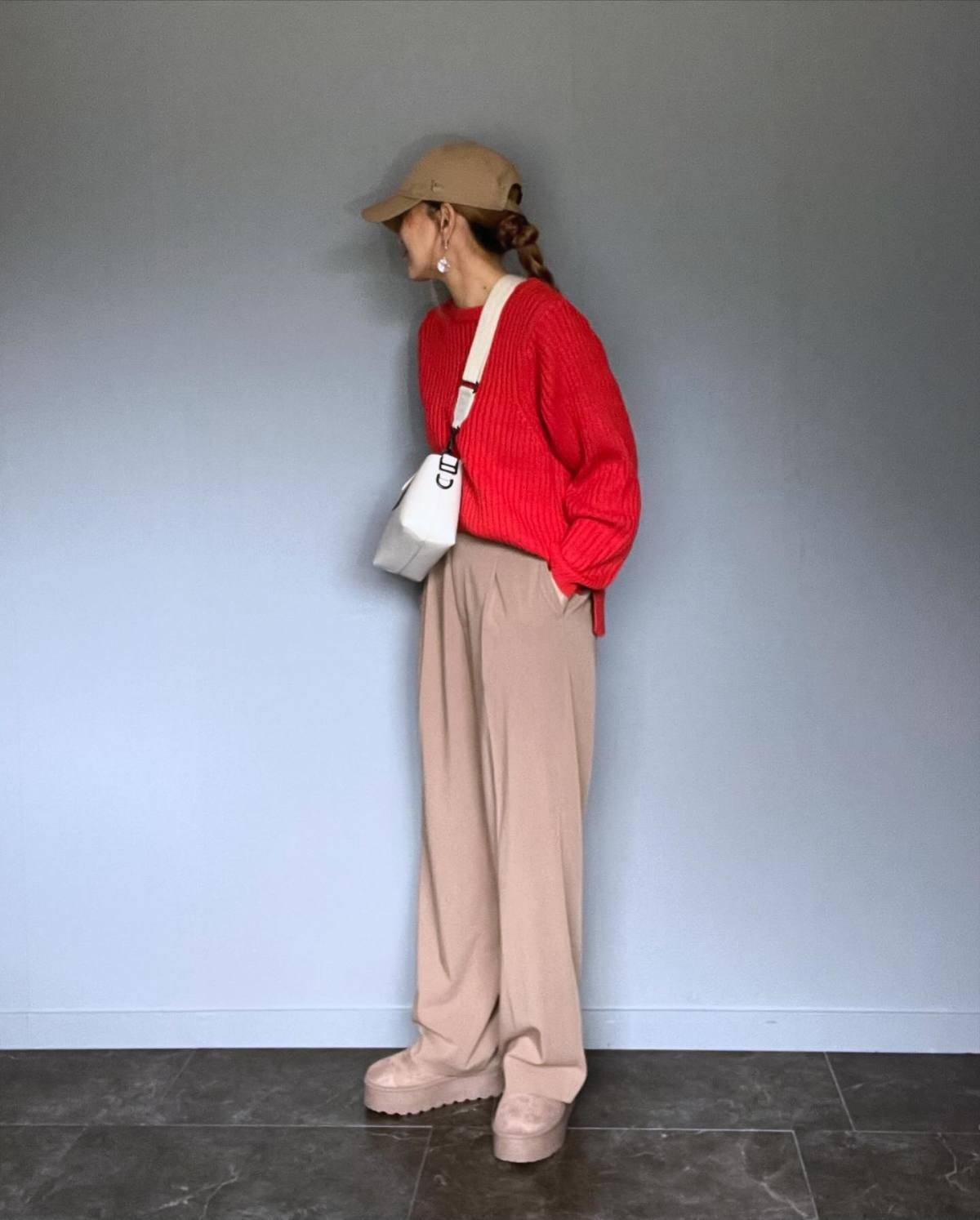 赤ニットを主役にする♡