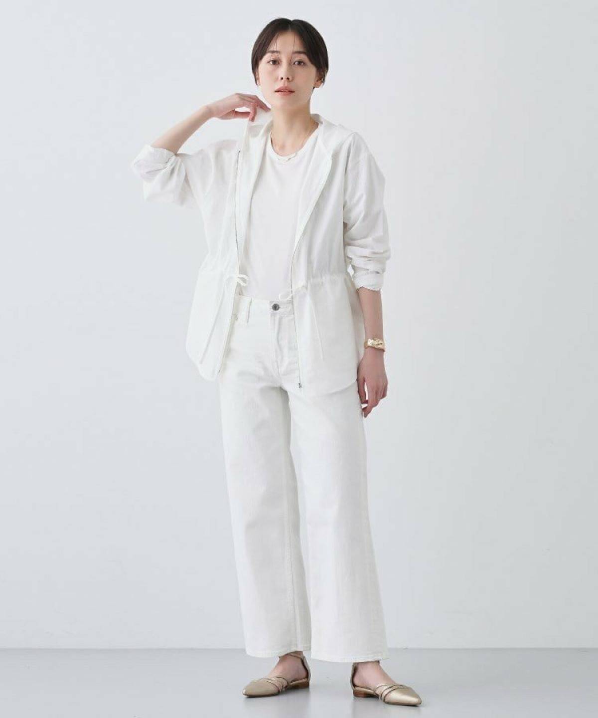 ウインドブレーカーで作るレディースコーデ