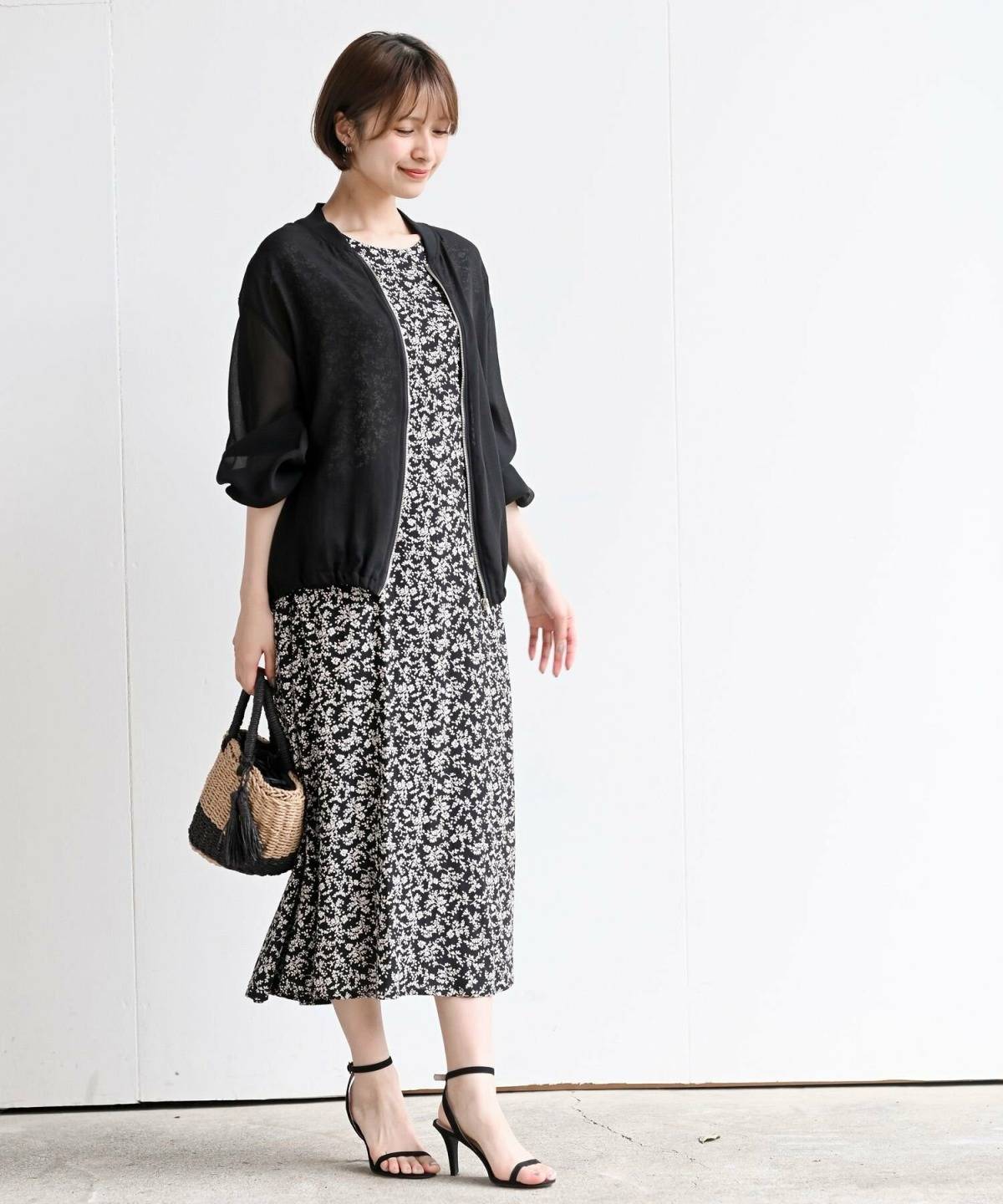 ウインドブレーカーで作るレディースコーデ