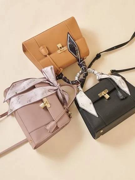 SNIDEL ロールカバーパッドロックバッグ