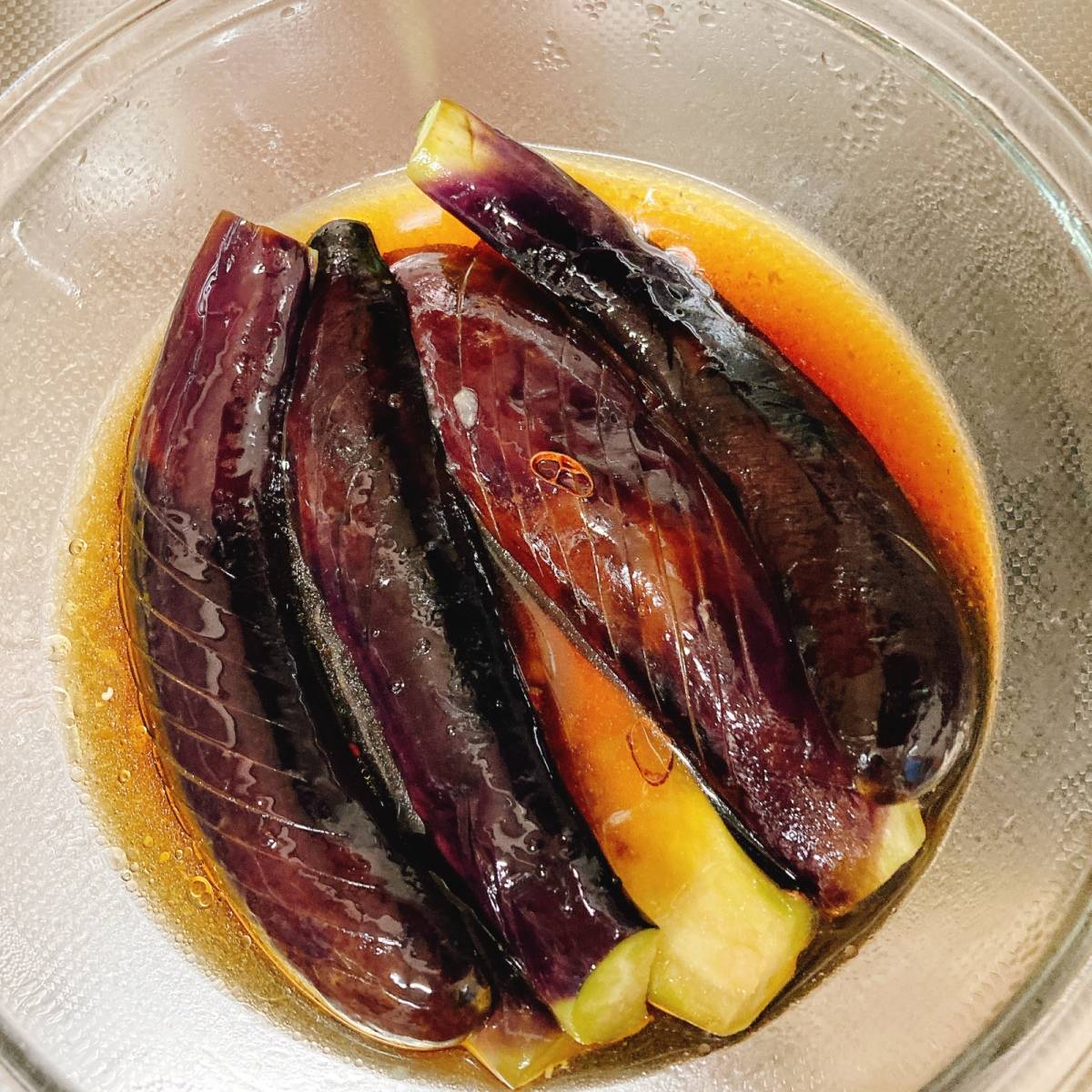 【ナス×めんつゆ】ヤマキ公式の「なすの揚げない揚げ浸し」のレシピ