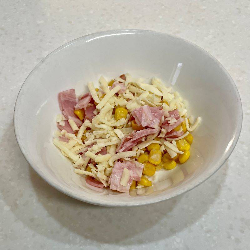 ヤマザキ公式の「とろーりチーズとコーンのポケットサンド」のレシピ