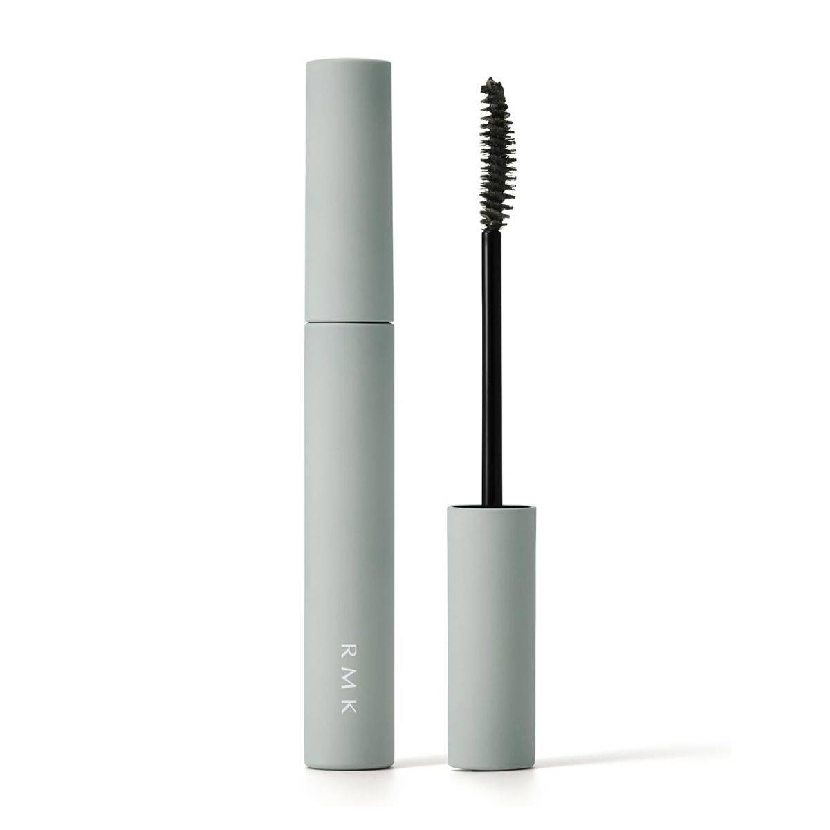 ブルベ冬タイプにおすすめのマスカラ RMK フェザー ウィスプ ロング マスカラ