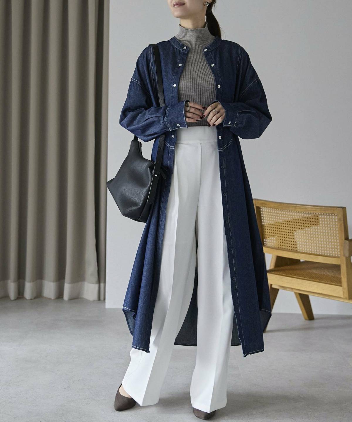40代のデニムシャツワンピコーデ