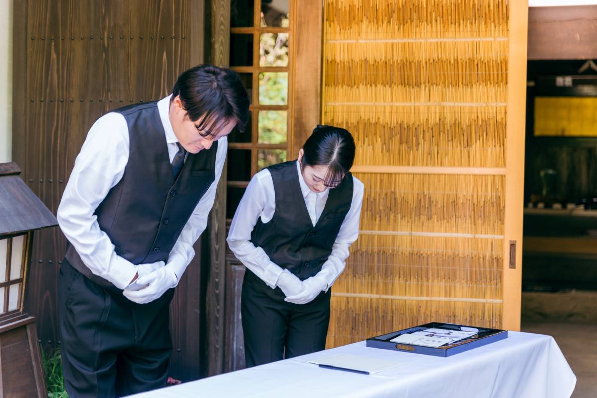 葬儀場のスタッフ