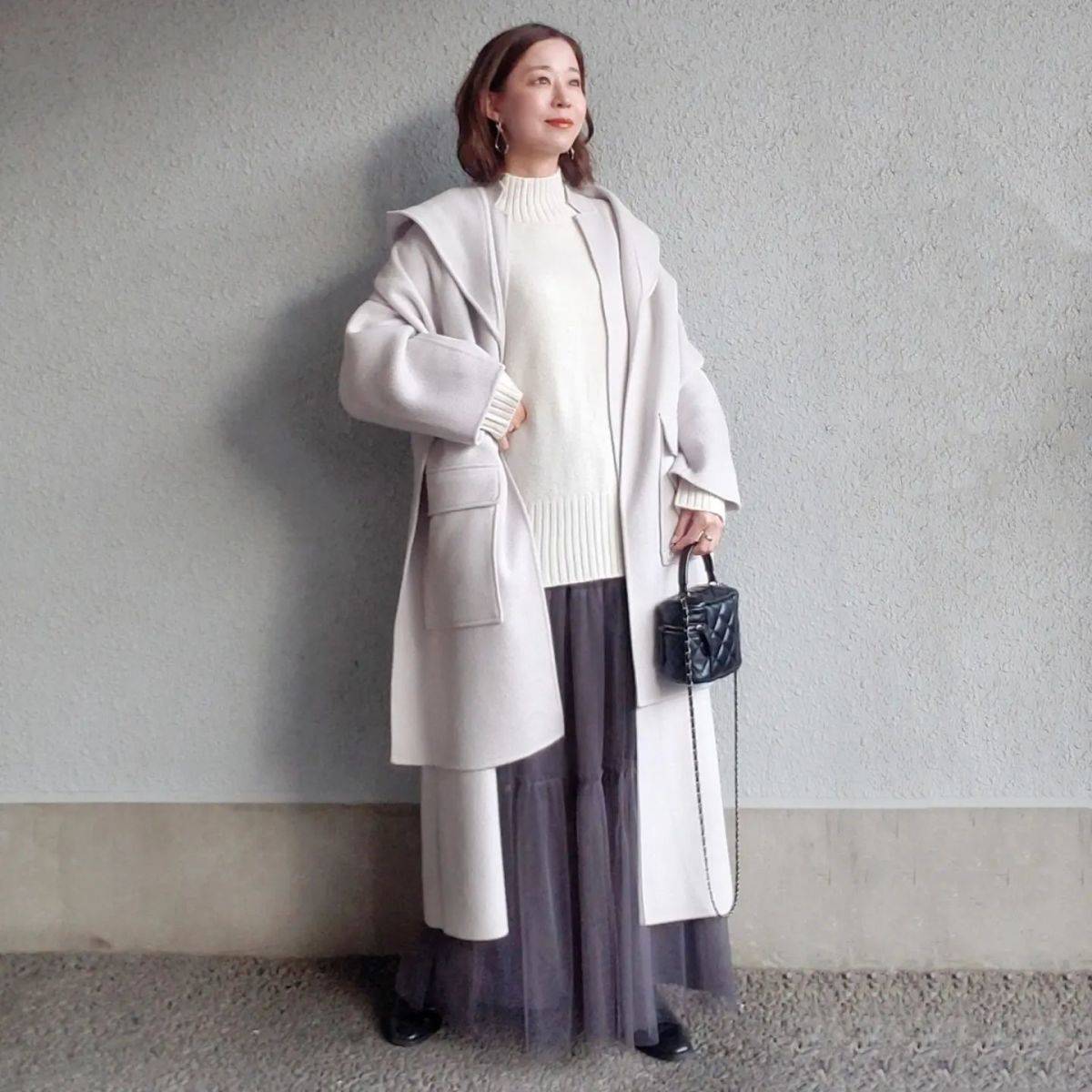 ロングコートを羽織る♡