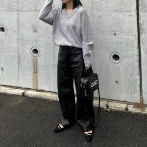 【2026年1月】50代はこう合わせて……！最高に垢抜けるパンツコーデ5選