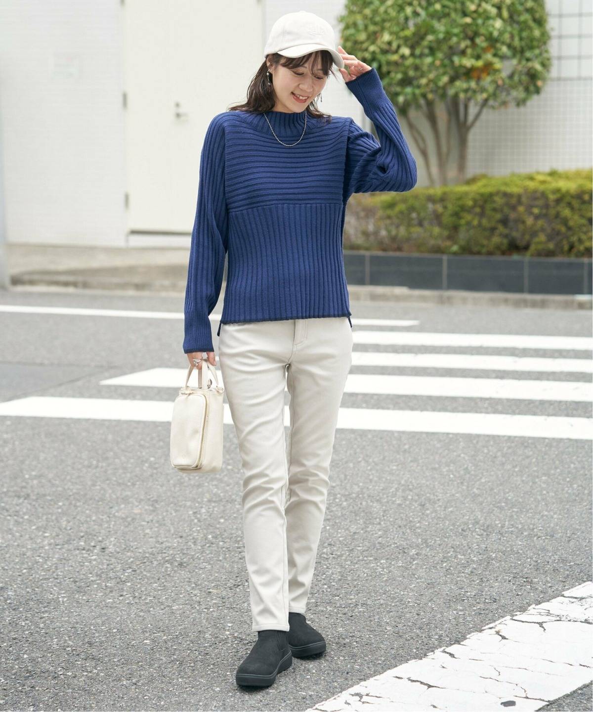 大人のムートンブーツコーデ