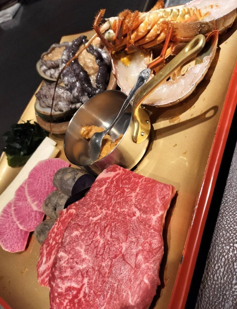 鉄板焼 YOKOTAの食材