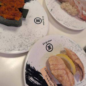 いつもよりちょっと贅沢したいときに……♡ご褒美にぴったりな回転寿司