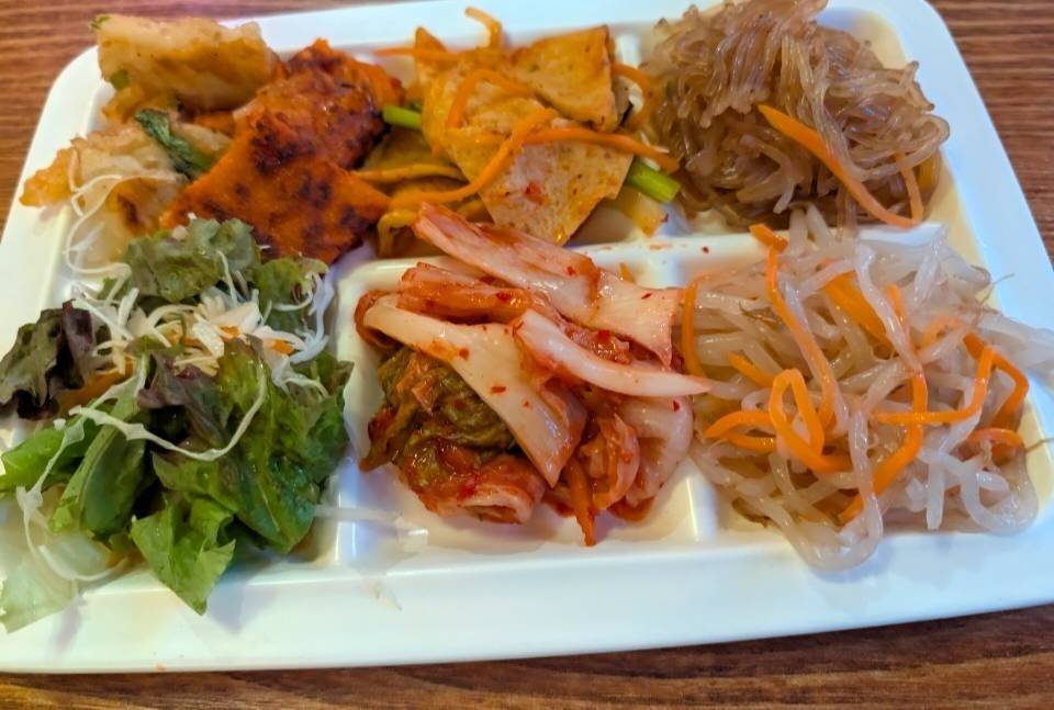 韓国家庭料理ジャンモの韓国惣菜ビュッフェ