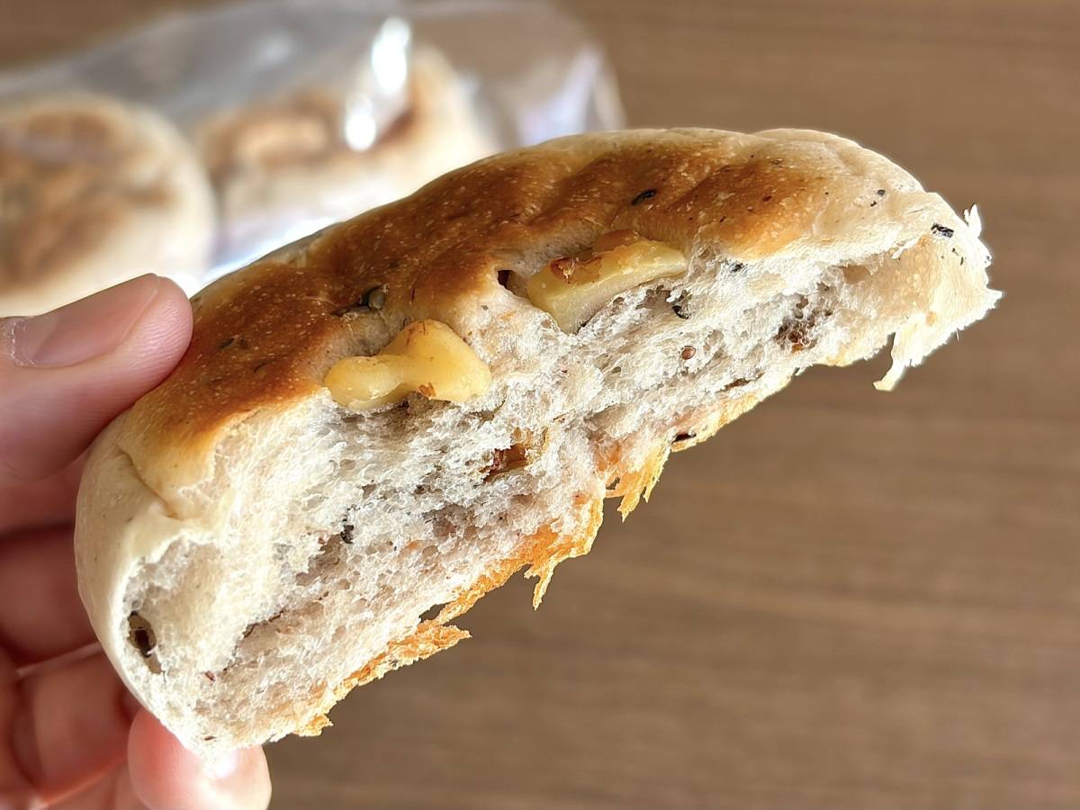 くるみのコリコリ食感が美味しい……♡