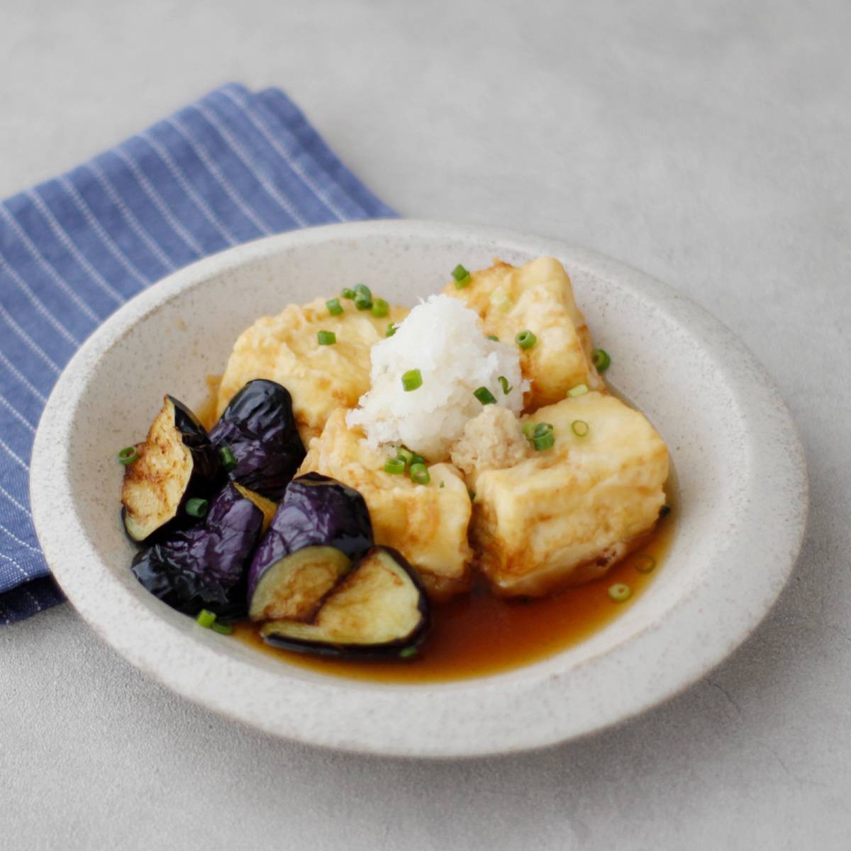 ヤマキ公式の「豆腐×めんつゆ」「揚げ出し豆腐」のレシピ