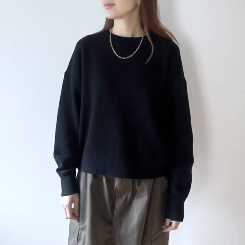 UNIQLOスムースコットンクルーネックセーター